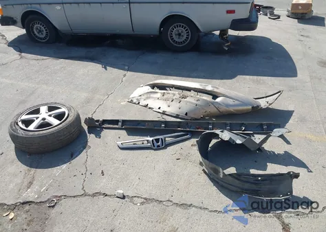 2005 Honda Accord 2.4 Ex z USA, uszkodzony, nr VIN 1HGCM568X5A172292